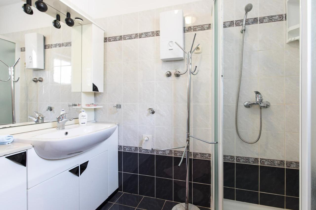 Apartmani Anita Punat Bagian luar foto